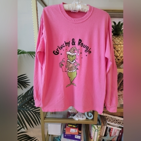 Grinchy &  Bougie Long Sleeve Grinch Christmas T-Shirt in Women's Size Medium - Picture 3 of 7